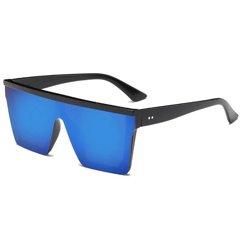 Onepiece Sharp Oversized Square Sunglasses